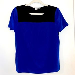✨Diane Von Furstenberg silk color block blouse